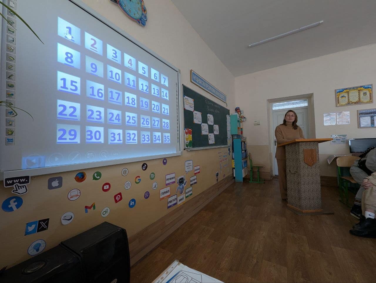 9